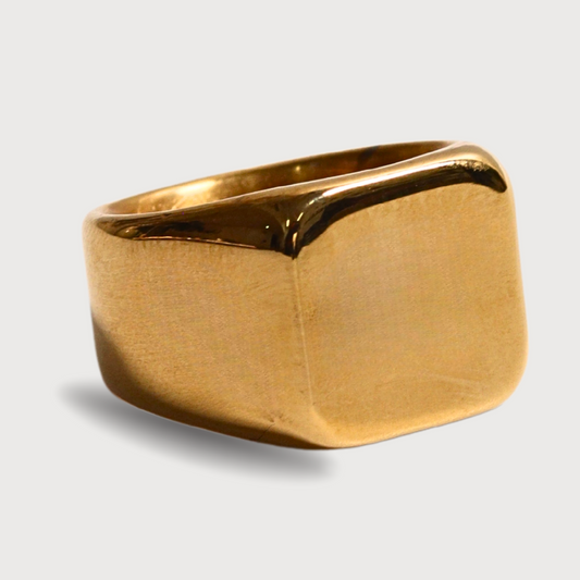 ANILLO CUADRADO DORADO