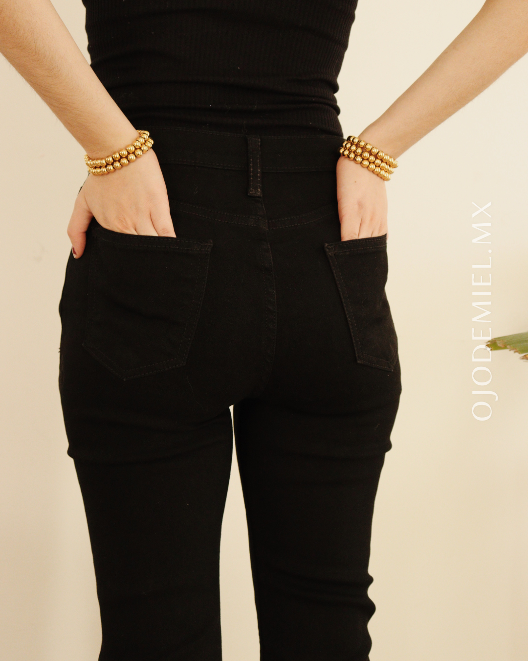 PANTALÓN FLARE NEGRO