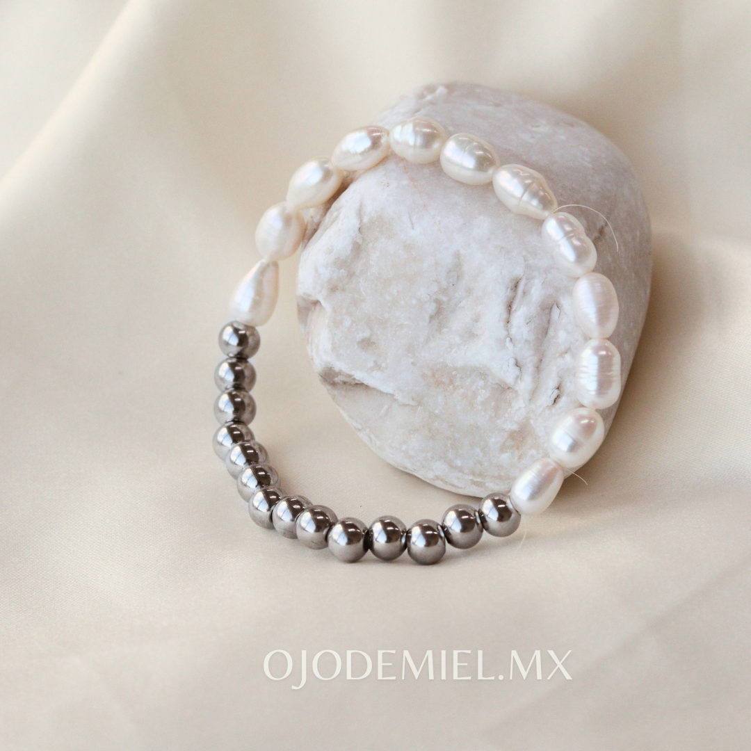 PULSERA PERLAS PLATEADA