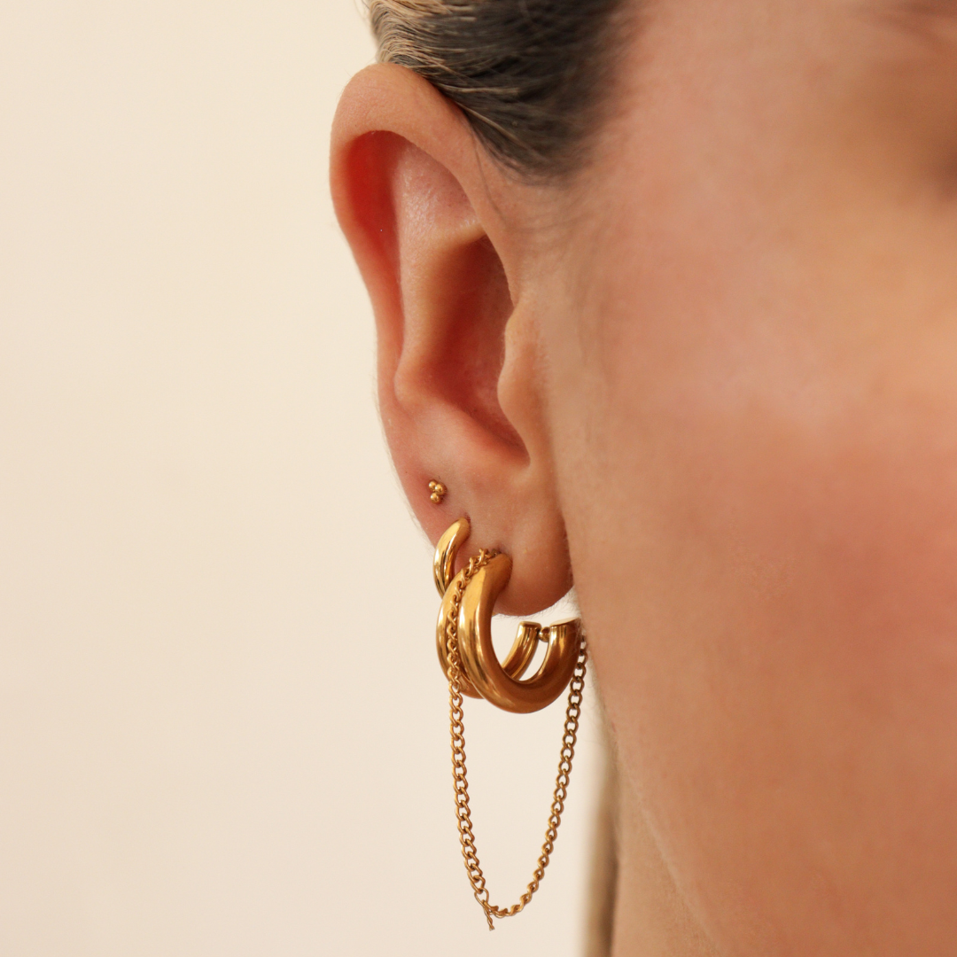 ARETES NIZA DORADOS