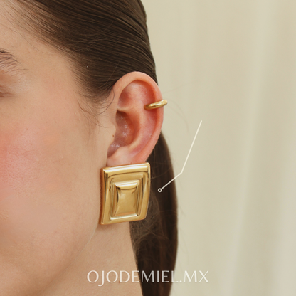 ARETES AVA DORADOS