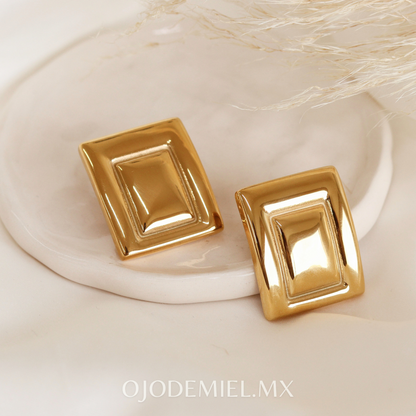 ARETES AVA DORADOS
