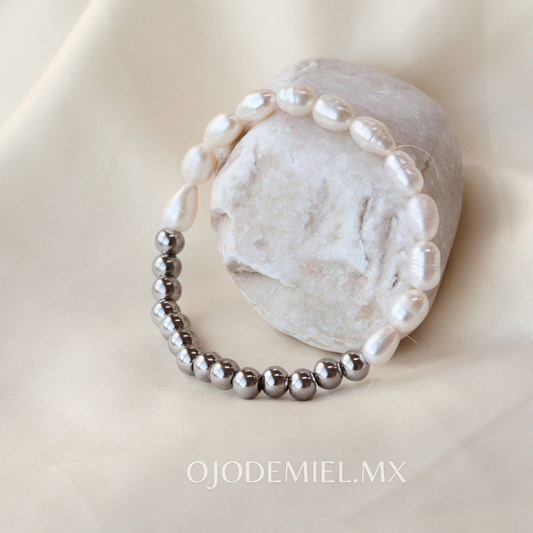 PULSERA PERLAS PLATEADA