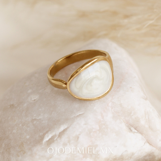 ANILLO AKINA