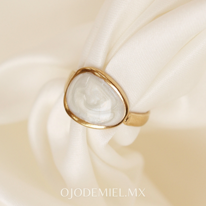 ANILLO AKINA
