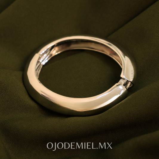 PULSERA NURU PLATEADA