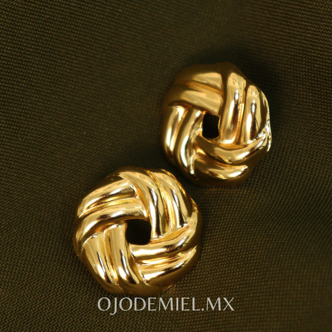ARETES BASTED DORADOS