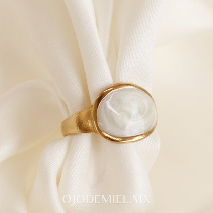 ANILLO AKINA