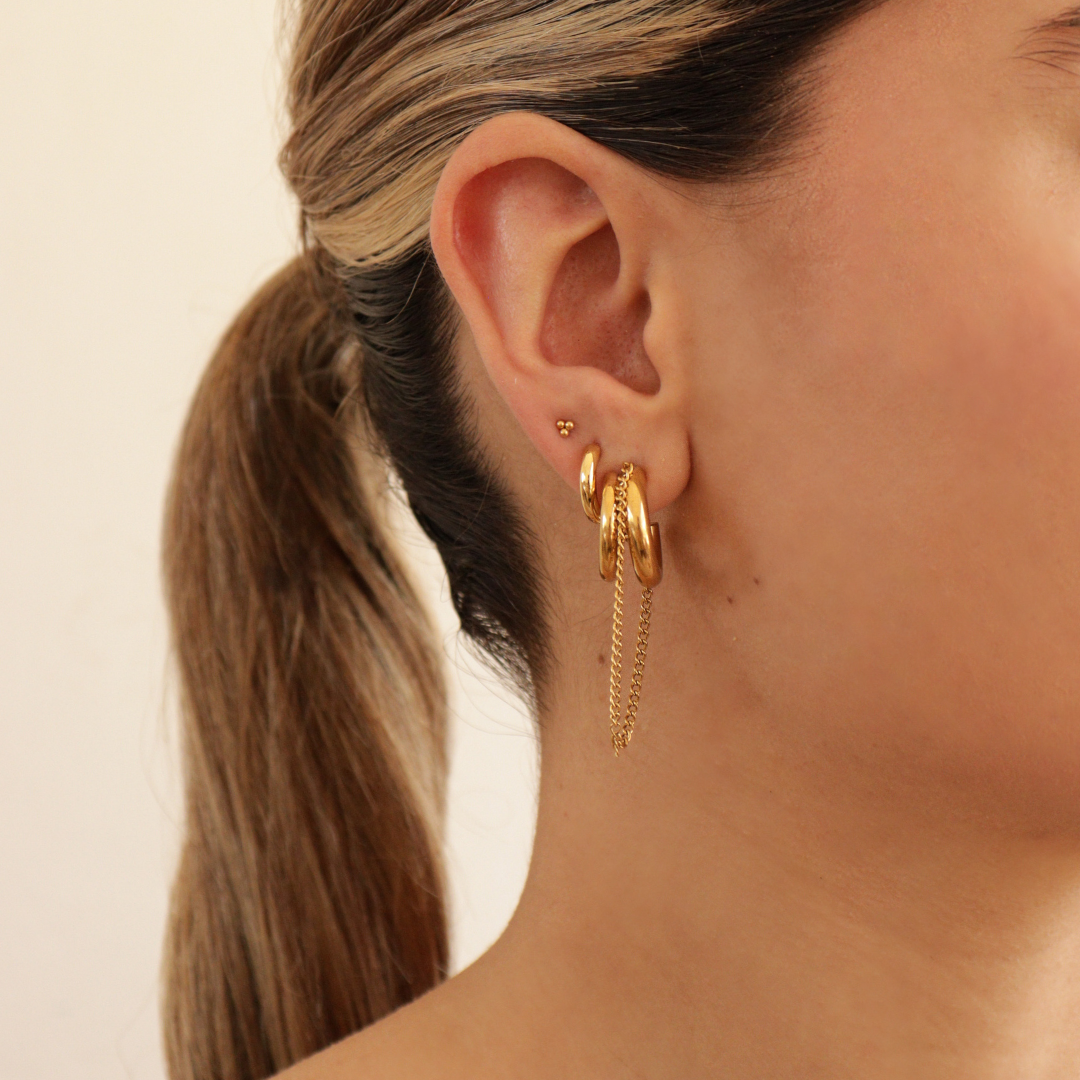 ARETES NIZA DORADOS