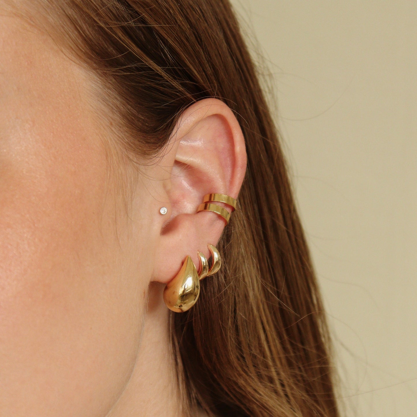 ARETES DROP GOLD