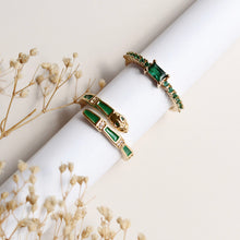 Cargar imagen en el visor de la galería, ANILLO SNAKE ESMERALDA
