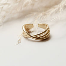 Cargar imagen en el visor de la galería, ANILLO CRUZADO
