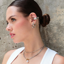Cargar imagen en el visor de la galería, EARCUFF BOLD PLATEADO
