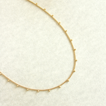 Cargar imagen en el visor de la galería, CHOKER BOLITAS COLGANTES
