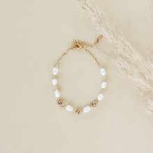 Cargar imagen en el visor de la galería, PULSERA PERLA Y ABULÓN
