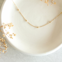 Cargar imagen en el visor de la galería, CHOKER BOLITAS
