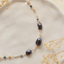 Cargar imagen en el visor de la galería, PULSERA FORTALEZA

