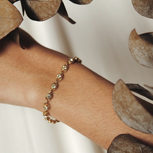 Cargar imagen en el visor de la galería, PULSERA ABULÓN BLANCO

