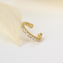 Cargar imagen en el visor de la galería, EARCUFF ZIRCONIAS SENCILLO

