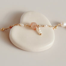 Cargar imagen en el visor de la galería, PULSERA AMISTAD
