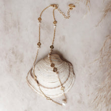 Cargar imagen en el visor de la galería, Choker Sea Pearl Ojo de Miel
