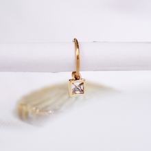 Cargar imagen en el visor de la galería, PIERCING CUADRO BRILLANTE
