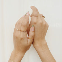 Cargar imagen en el visor de la galería, ANILLO VALENTINE&#39;S
