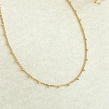 Cargar imagen en el visor de la galería, CHOKER BOLITAS COLGANTES
